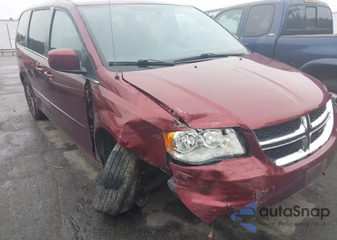 2017 Dodge Grand Caravan Sxt z USA, uszkodzony, nr VIN 2C4RDGCG7HR546826